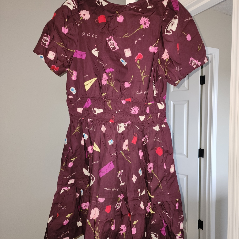Chic Burgundy Patterned Dress - Picture 6 of 14